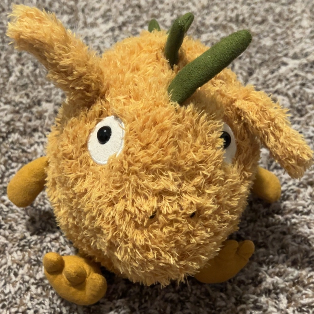 JubJub Yonnie JellyCat 
!Retired!